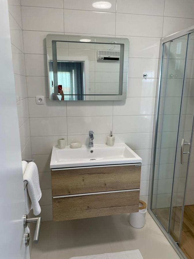 Villa Marena S Bazenom, Vodice Buitenkant foto